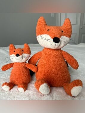 Noodle Fox Jellycat Stuffies Pair - Medium and Small
